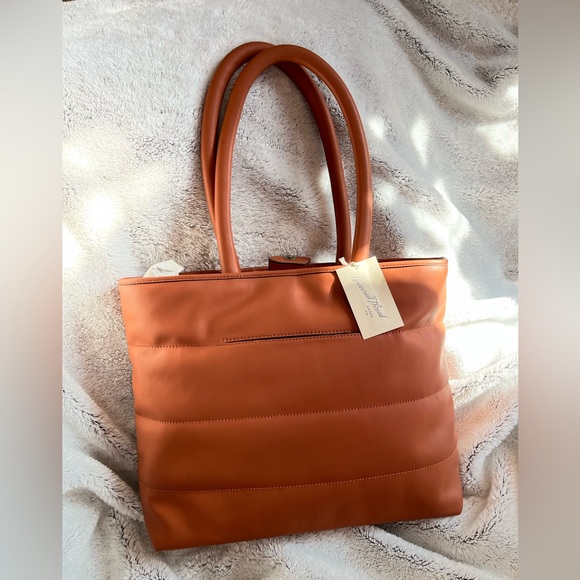 Universal Thread Bags Universal Thread Tote Poshmark